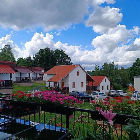 Chaty A Apartmany Hracholusky Kemp Kosatka Pnovany Exterior foto