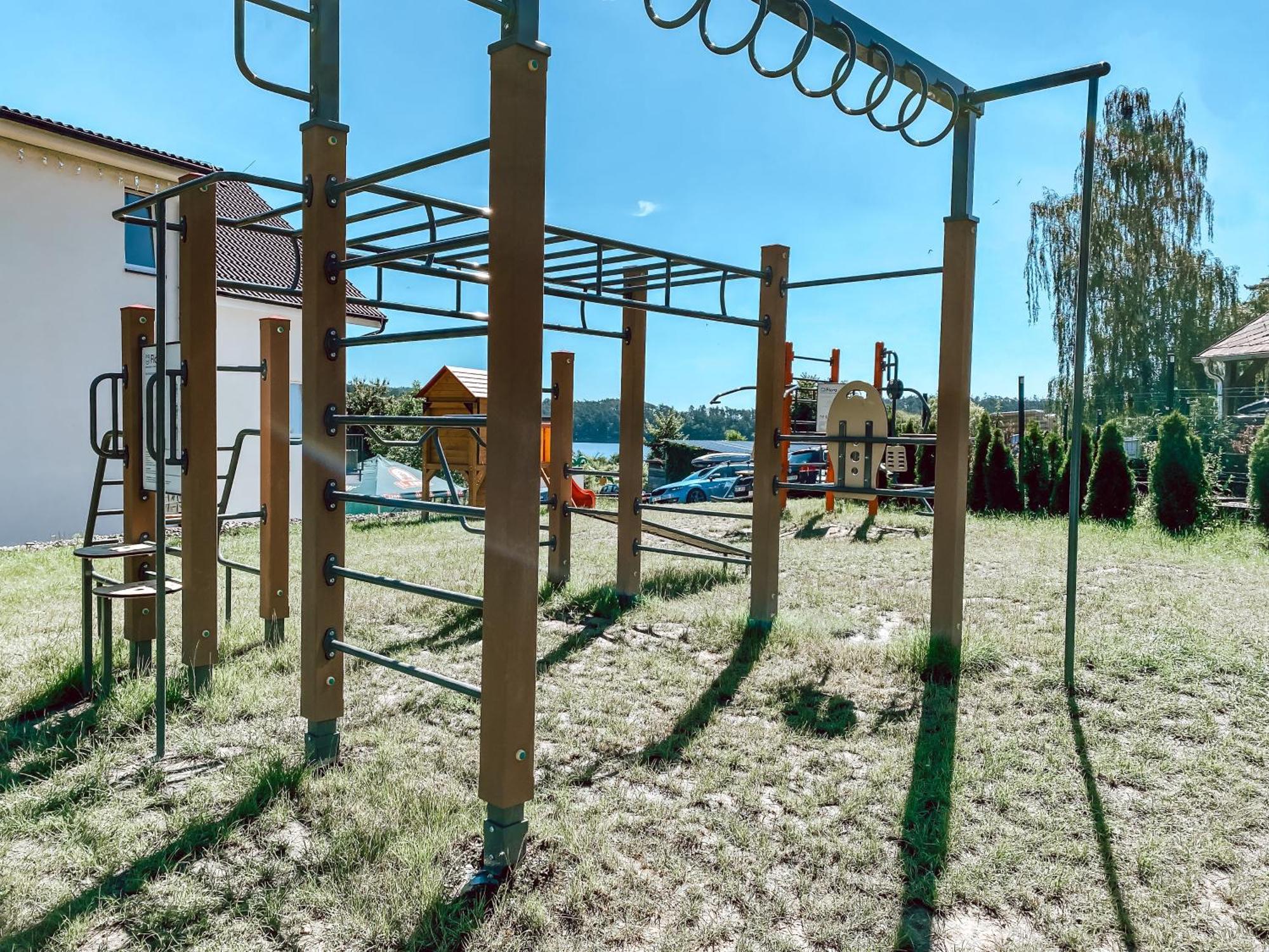 Chaty A Apartmany Hracholusky Kemp Kosatka Pnovany Exterior foto